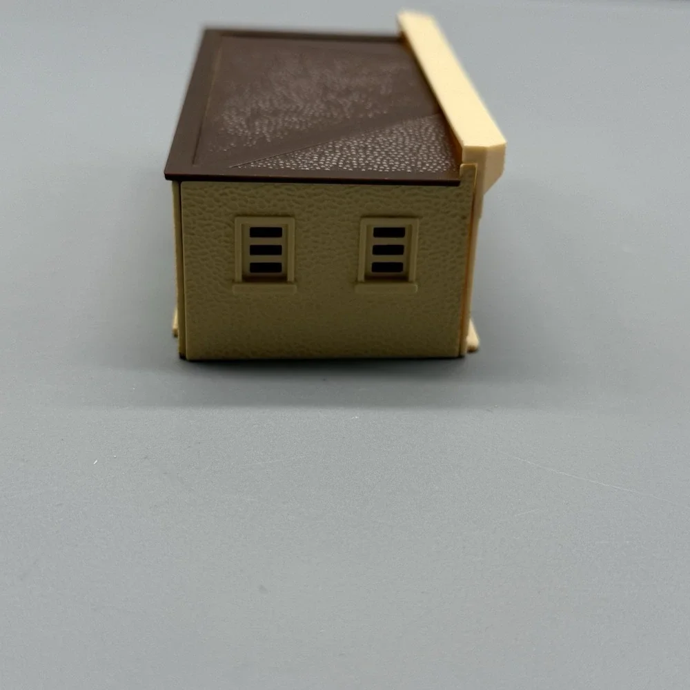 Vintage Plasticville HO Scale Hardware & Pharmacy
